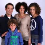 Details van Gezin S | Gideon, Francoise, Gigi, Yves .