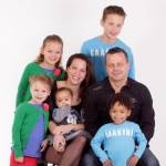 Details van Gezin B | Robert, Charlotte, Djimon, Kyana, Zinsy, Joshua, River .