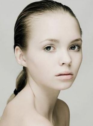 Baukje R