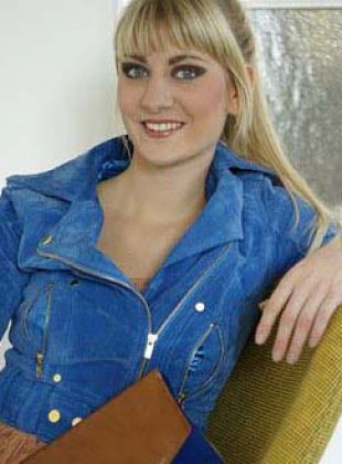 Alisha W