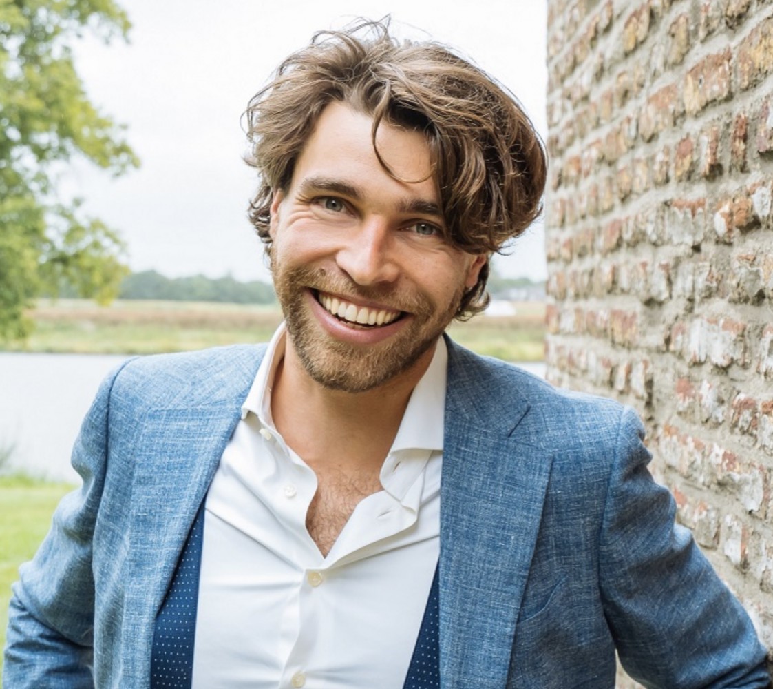 Ron V ID|Casting productions | Ons bestand